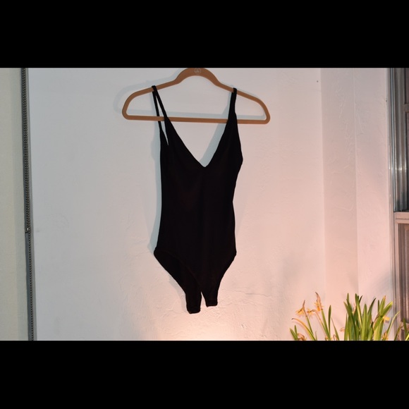 Boohoo slinky belted duster, midi dress & bodysuit - Picture 2 of 7